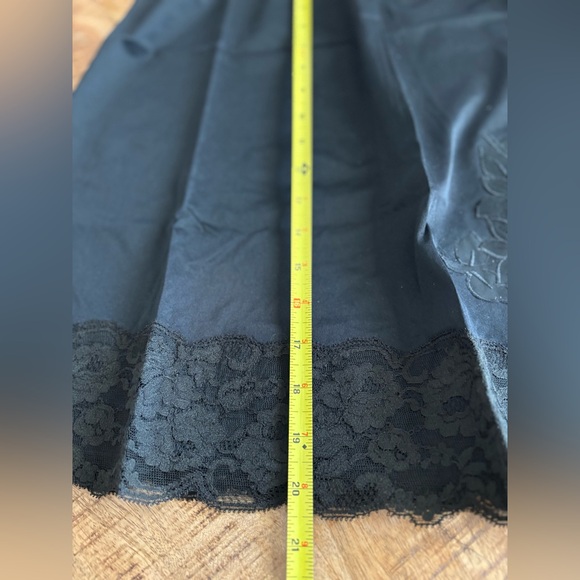 Vintage Half Slip BLACK LACE Sz M Texsheen Medium - Picture 5 of 7